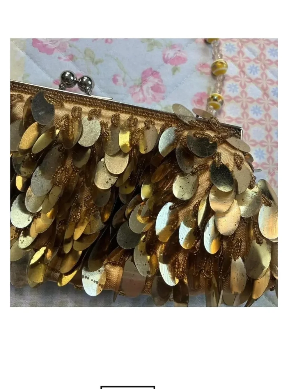 Vintage Gold Sequin Y2k Beaded Handle Clutch